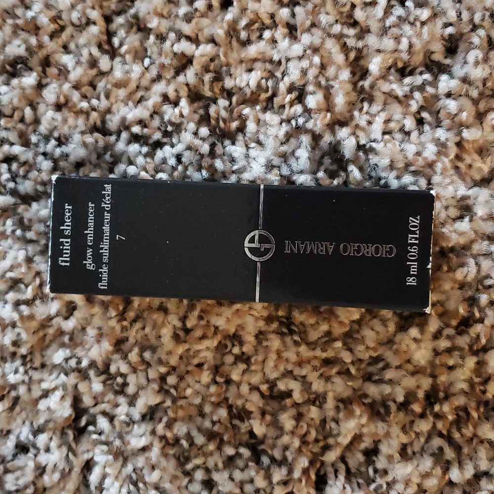 Giorgio Armani fluid sheer glow enhancer